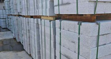 珠海芝麻白路牙石，路侧石