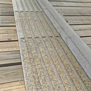 珠海黄金麻盲道石 盲条