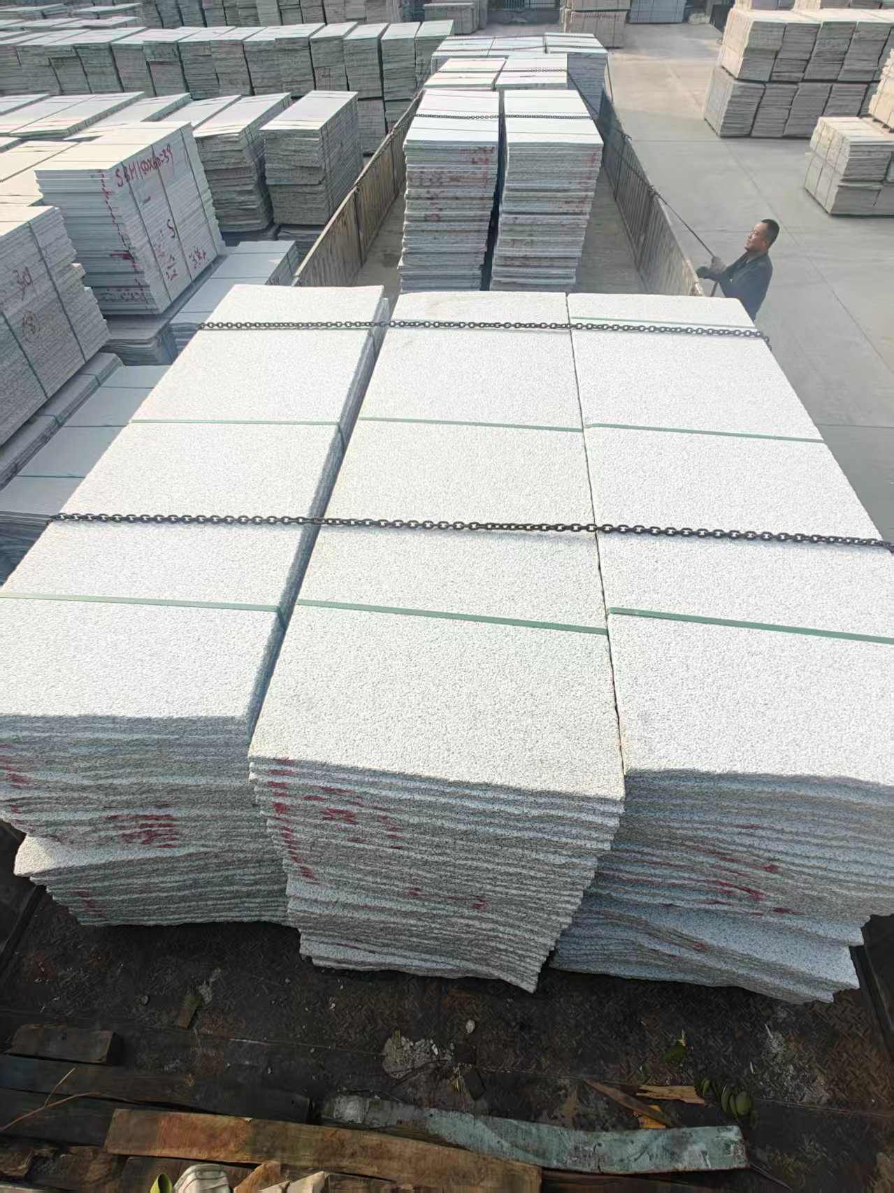 珠海芝麻白毛板，石材毛板