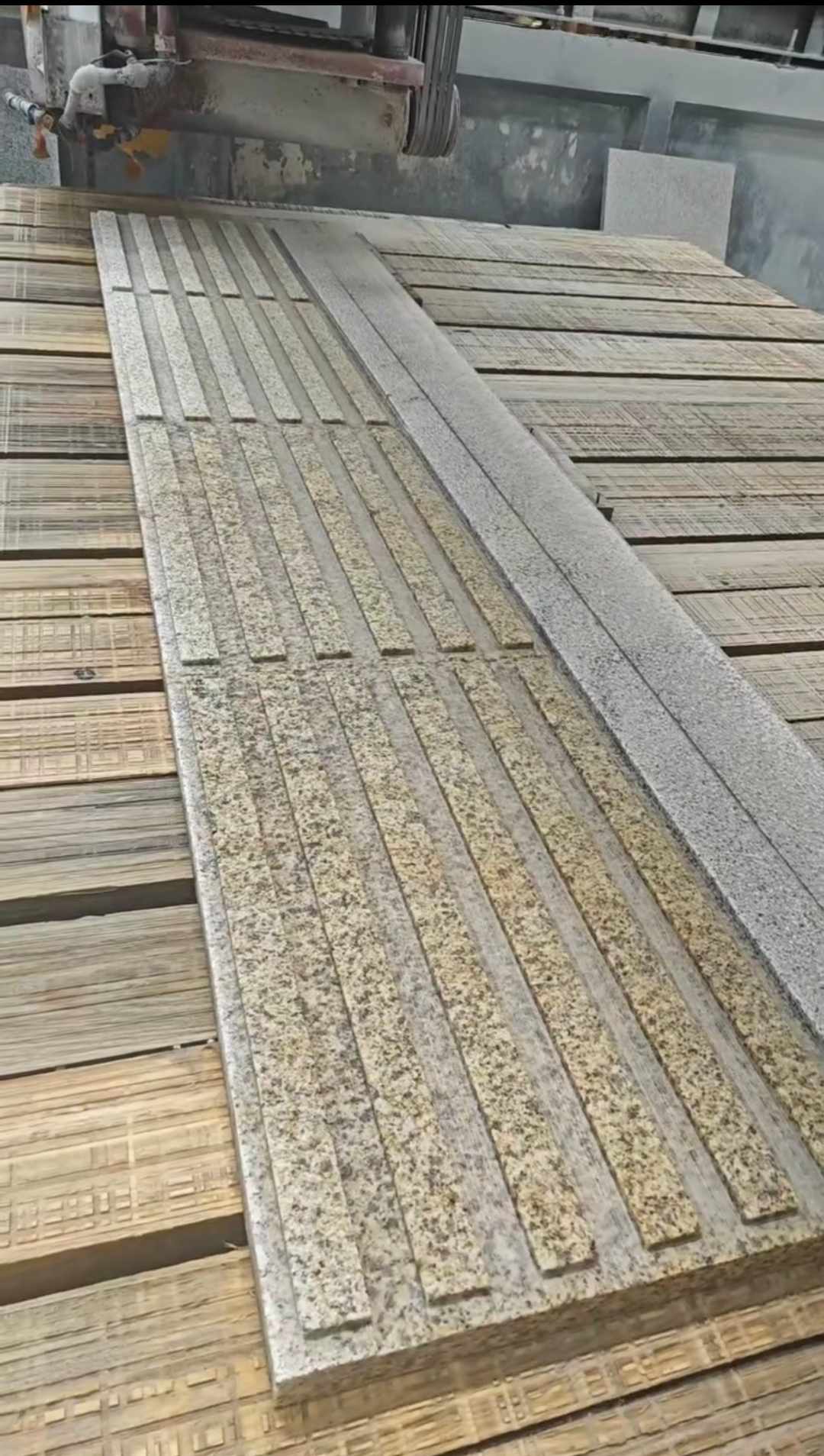 珠海黄金麻盲道石 盲条