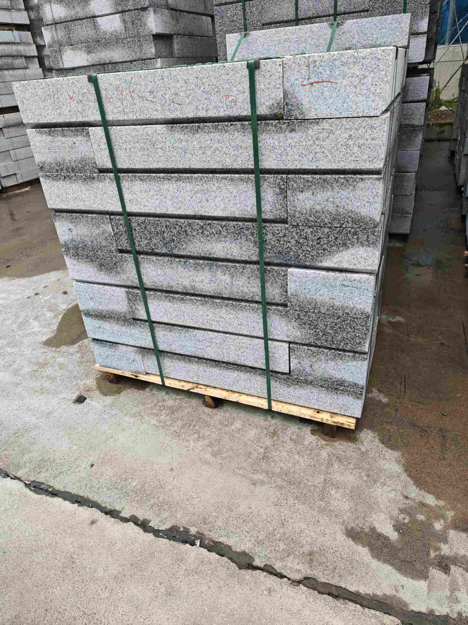 珠海芙蓉白路牙石，马路牙子