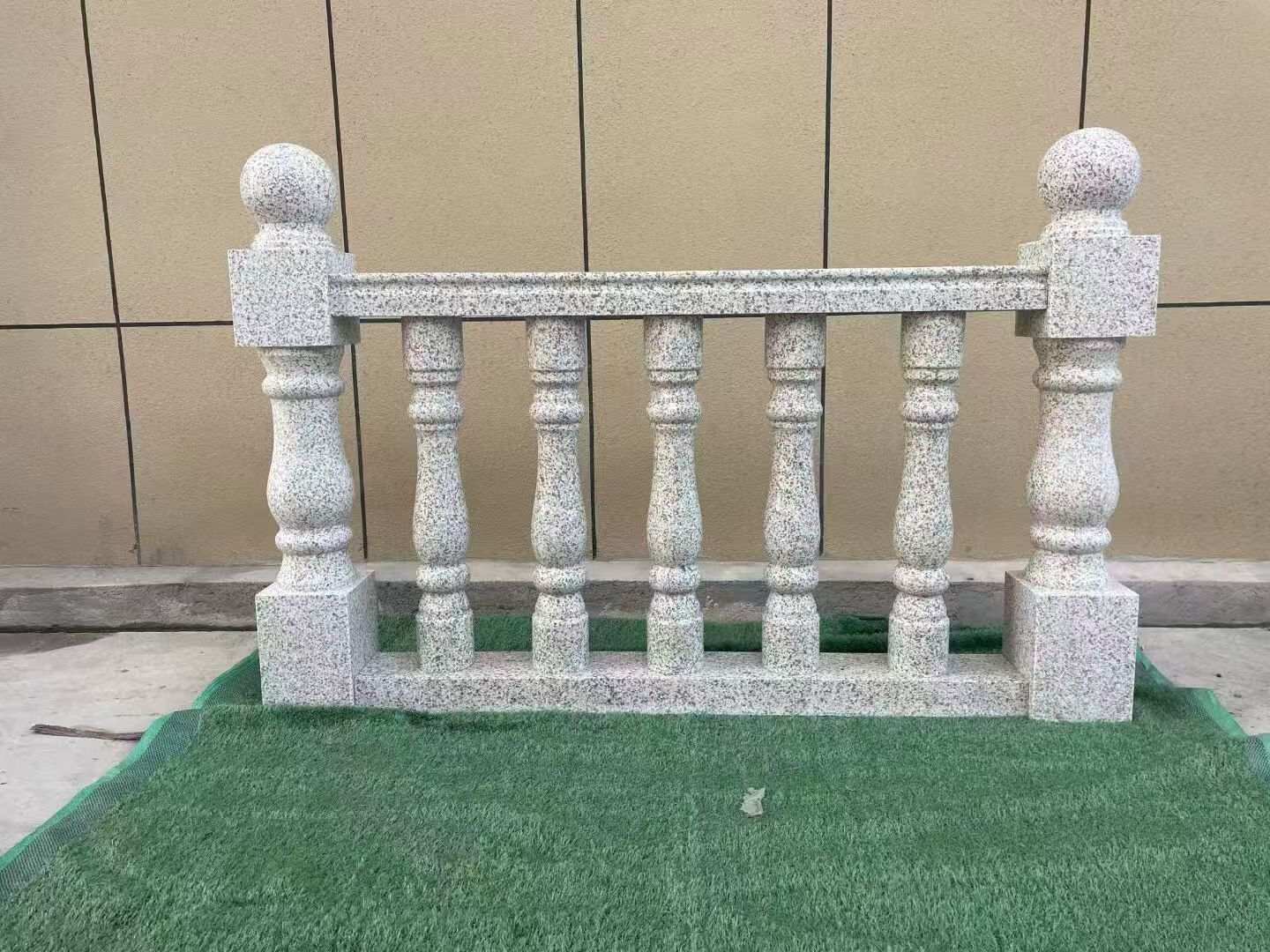 珠海芝麻白阳台栏杆 花岗岩栏杆