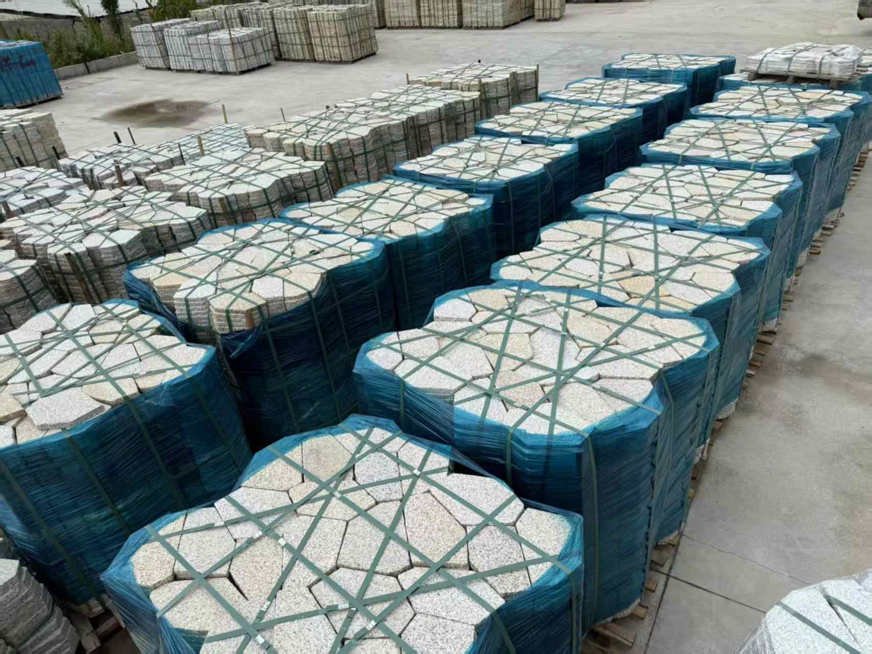 珠海黄金麻冰裂纹 碎拼